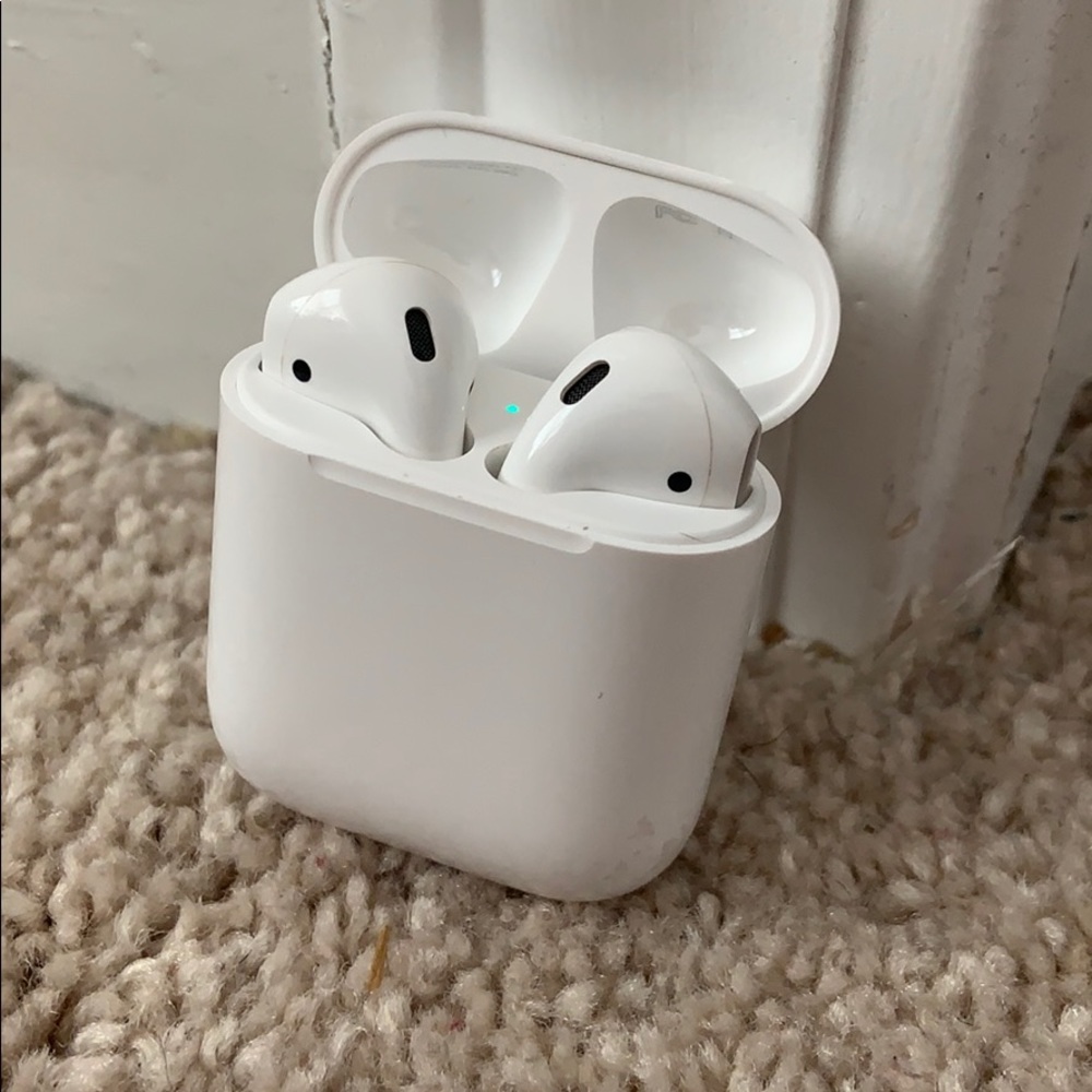 Apple Airpods 2